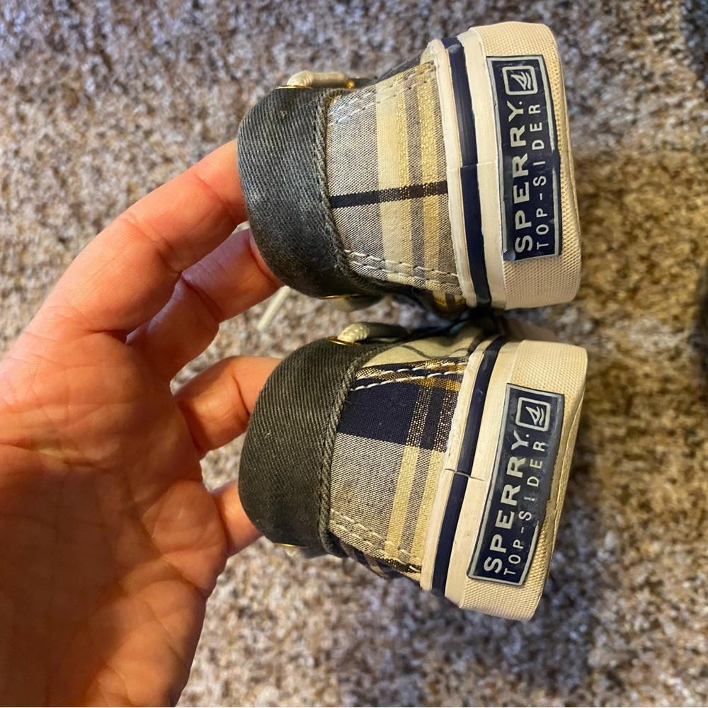 π§‘2/$15π§‘ ππ Adorable Blue, White and Gold Sperry Top-Sider ππ - Picture 6 of 16